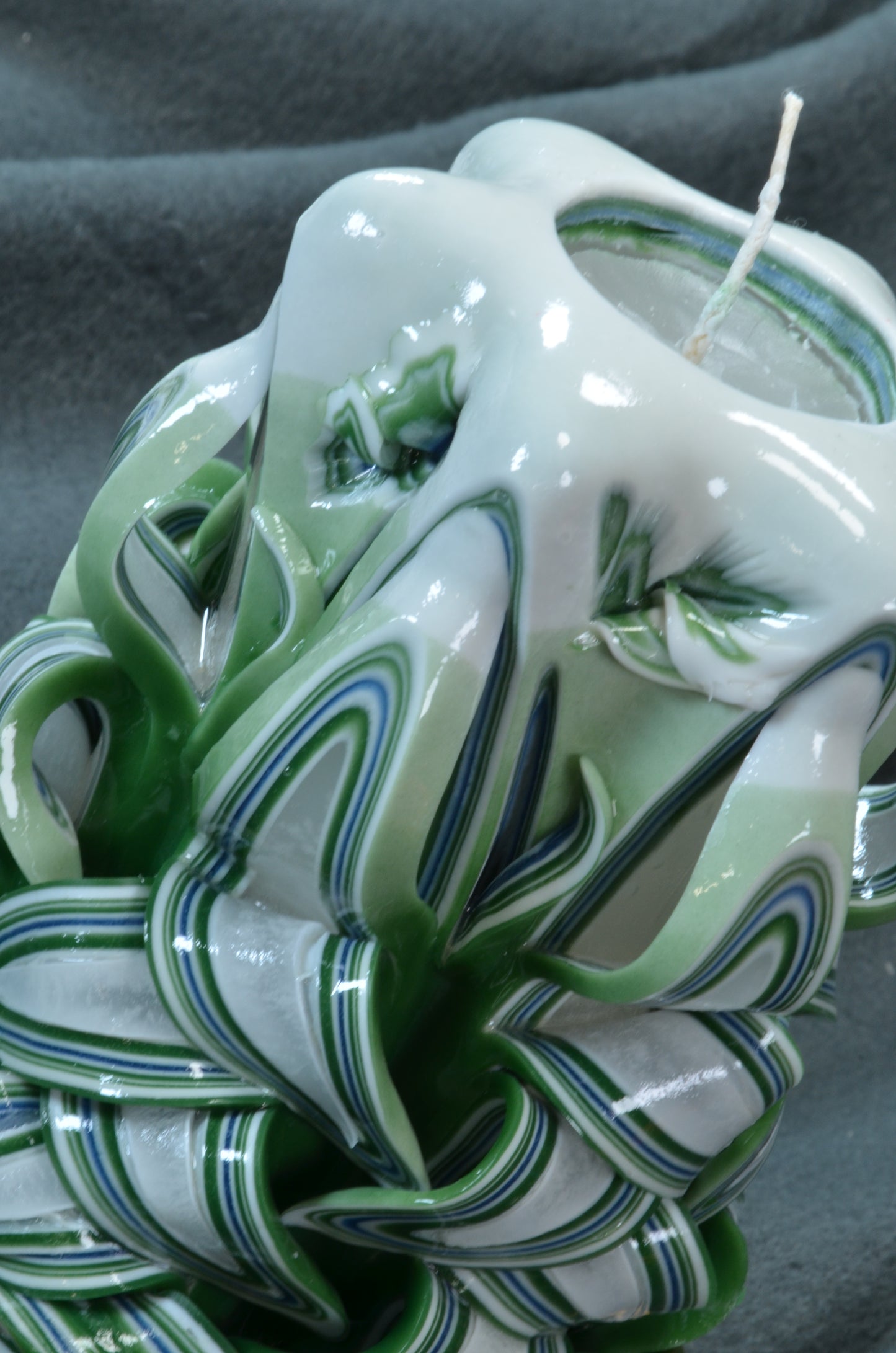 Kollektion 2025: Exklusive Schliffkerze, Höhe: 16 cm, Breite: 11 cm - s/n: 51712